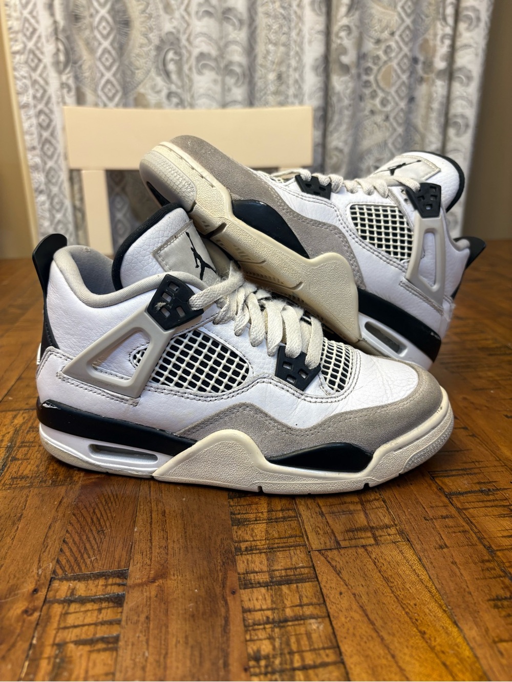 Air Jordan 4 Retro GS "Military Black" - Size 3.5Y / 5 to 5.5 Women’s - Picture 4 of 14